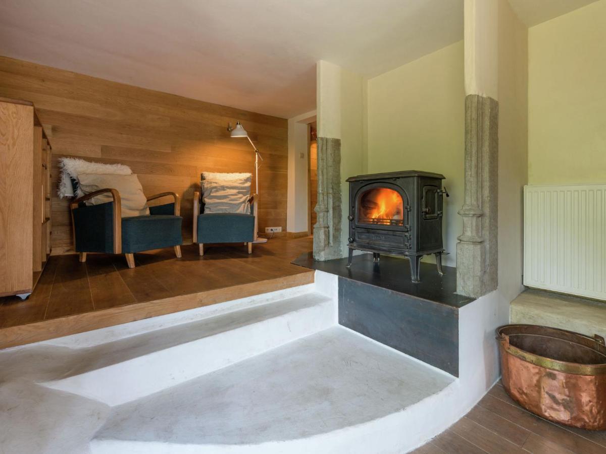 Beautiful Holiday Home In Redu With Whirlpool Exterior photo